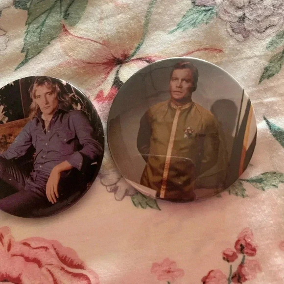 Rod Steward and Captain Kick Buttons - Picture 3 of 5